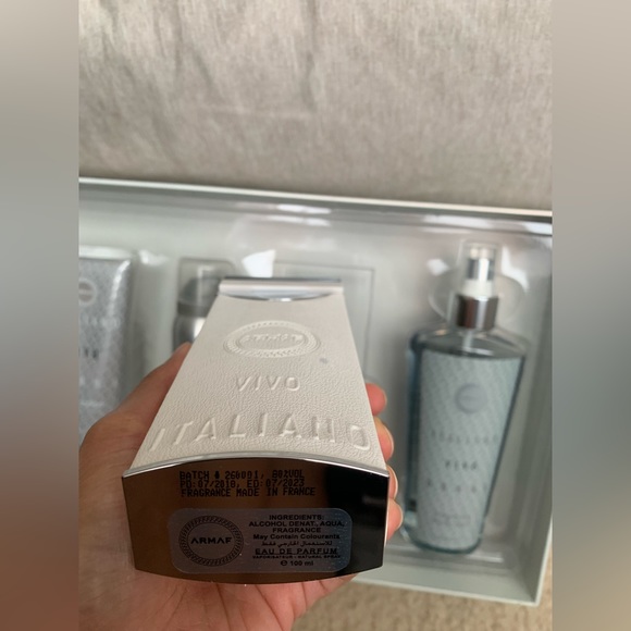 Armaf Set for Women - Picture 4 of 4